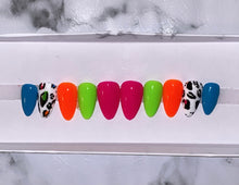Load image into Gallery viewer, Short Neon Cheetah Press on Nails|NailzFirst
