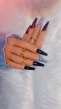 Load image into Gallery viewer, Black Snakeskin Press on Nails|NailzFirst
