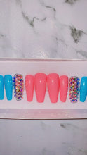 Load and play video in Gallery viewer, Light Pink and Blue Bling Press on Nails|NailzFirst
