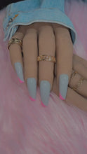 Load and play video in Gallery viewer, Gray and Pink French Press on Nails|NailzFirst
