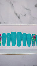 Load and play video in Gallery viewer, Aqua Blue Flower Press on Nails|NailzFirst
