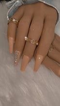 Load and play video in Gallery viewer, Nude Bling Press on Nails|NailzFirst
