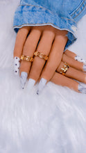 Load image into Gallery viewer, White Diamond and Marble Press on Nails|NailzFirst
